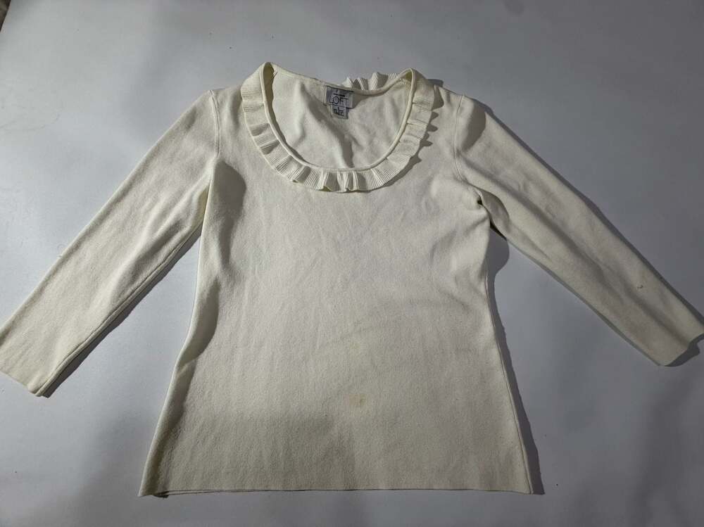 LOFT Ann Taylor Ivory Ruffle Neck Long Sleeve Knit Sweater Womens S